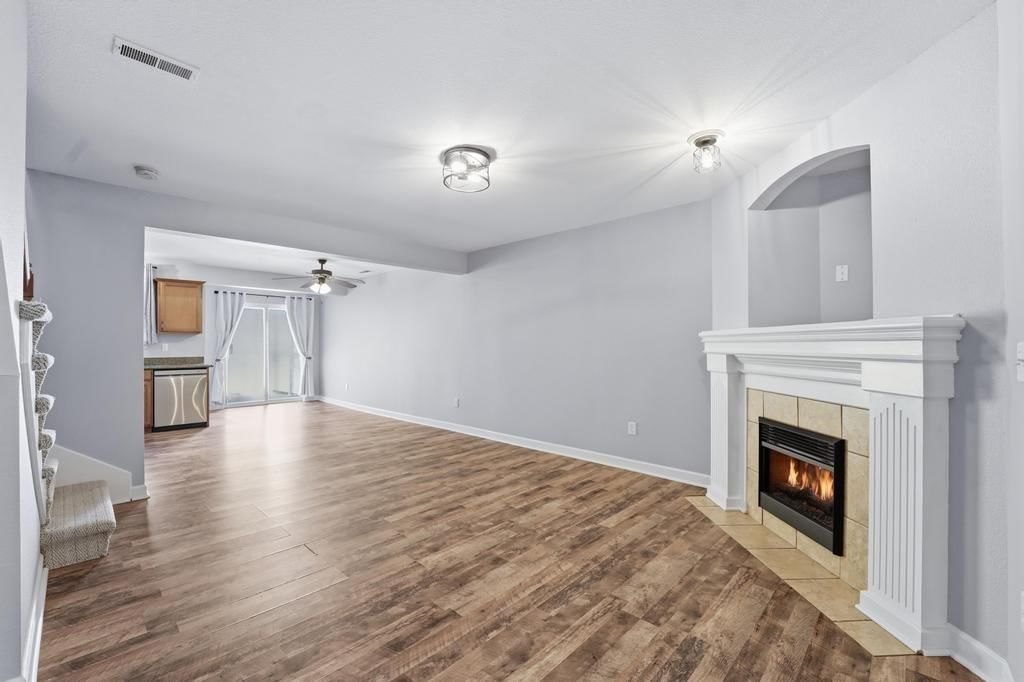 13684 OAK VALLEY Drive — photo 3