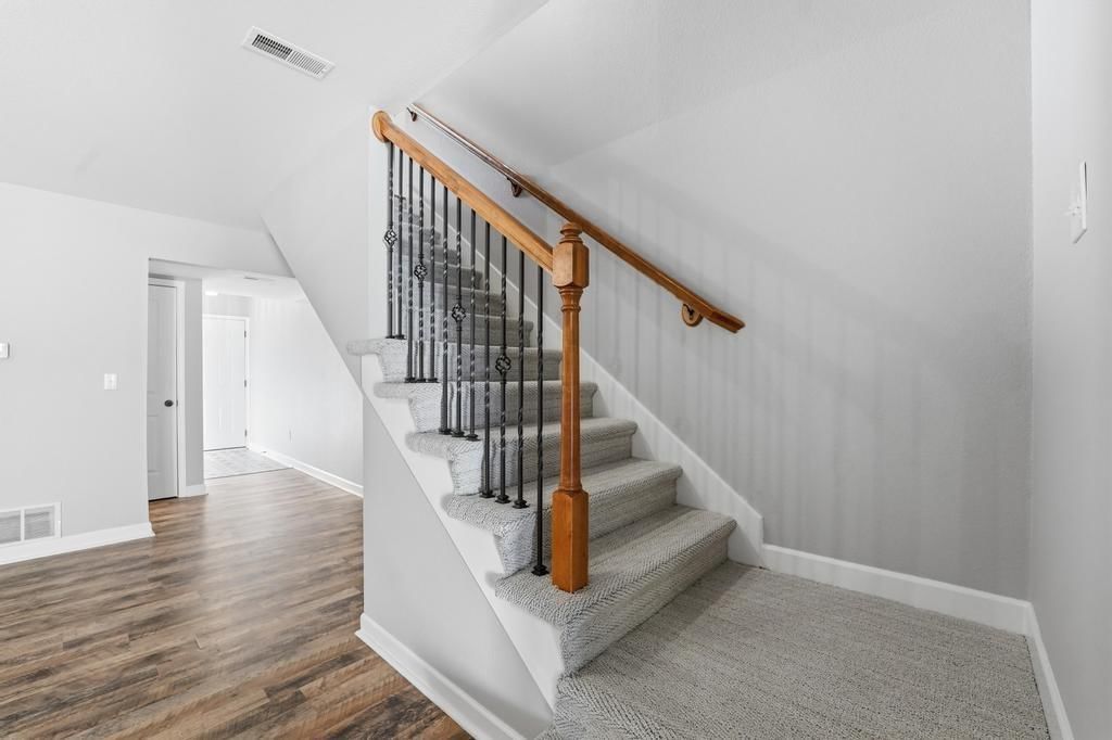 13684 OAK VALLEY Drive — photo 9