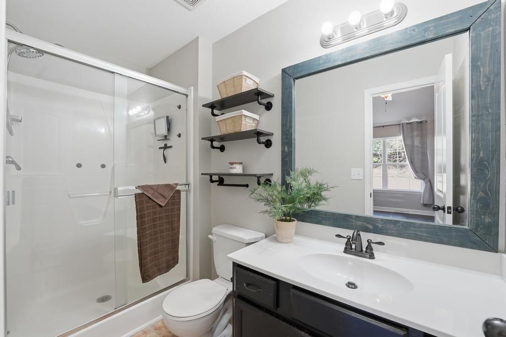 13684 OAK VALLEY Drive — photo 26