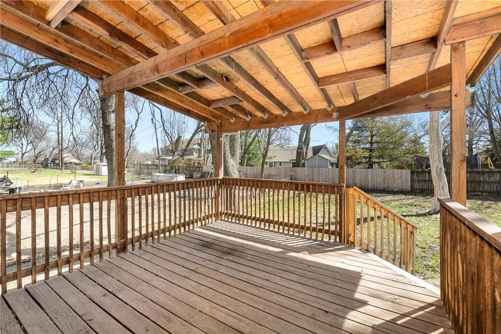 1103 NE Columbus Street — photo 27