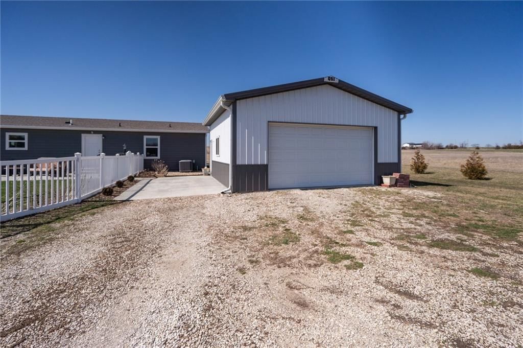 1558 N 450th Road — photo 39