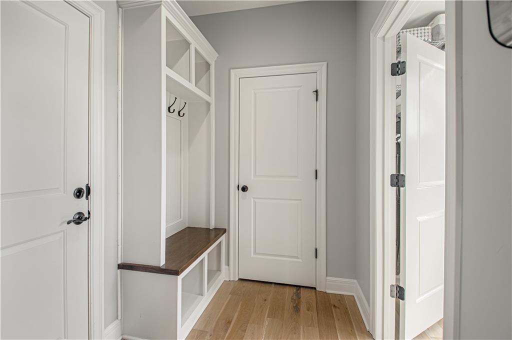2729 W Elm Street — photo 15