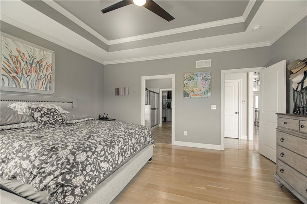 2729 W Elm Street — photo 18