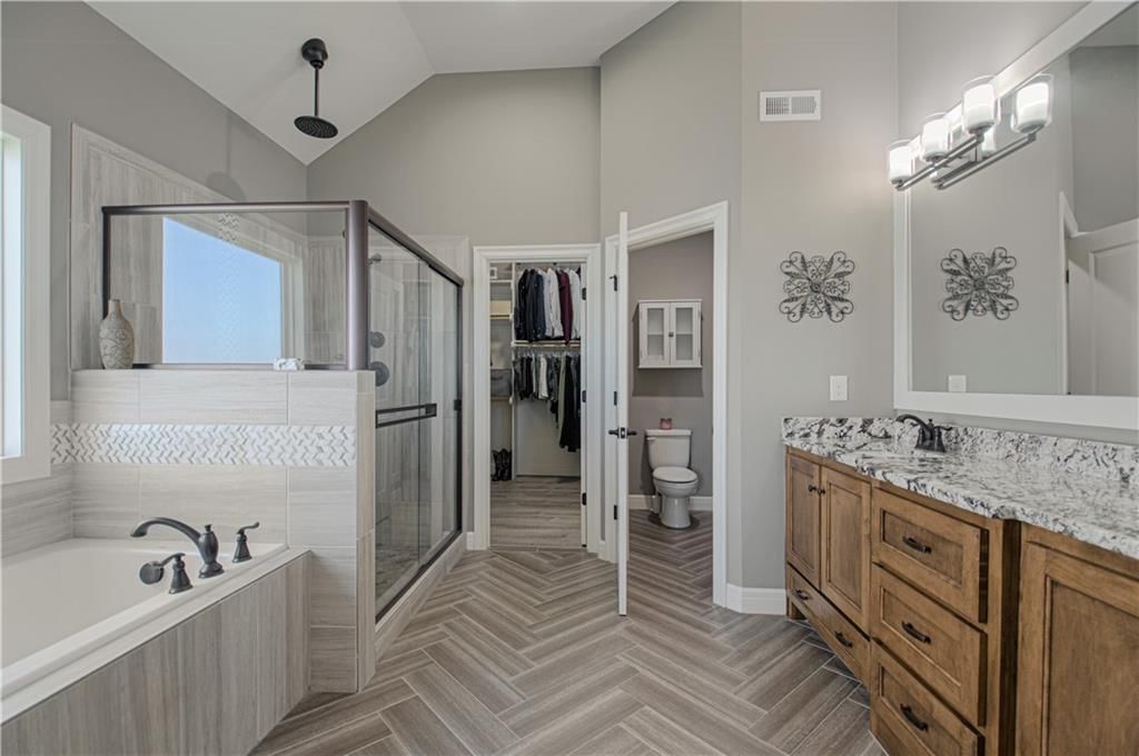2729 W Elm Street — photo 19