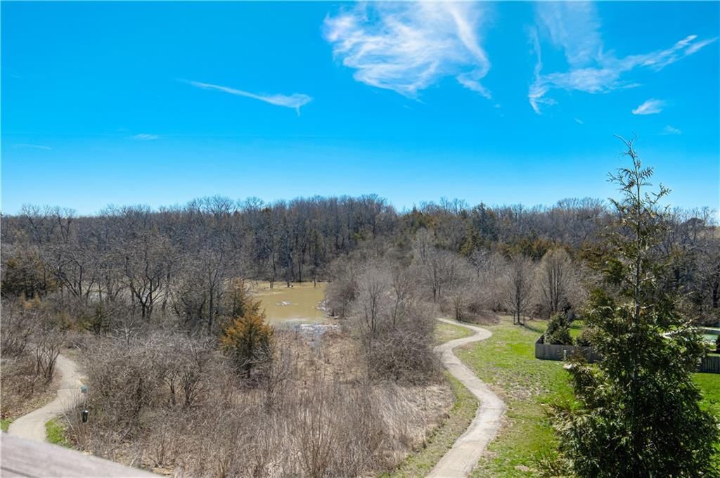 2729 W Elm Street — photo 38