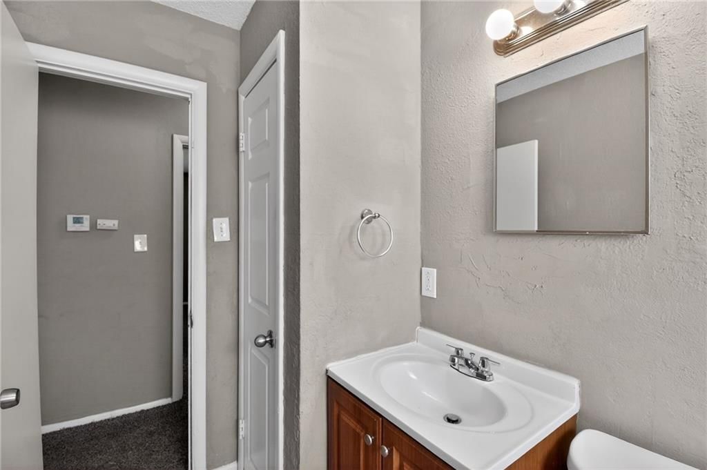 8911 E 29th Street — photo 22