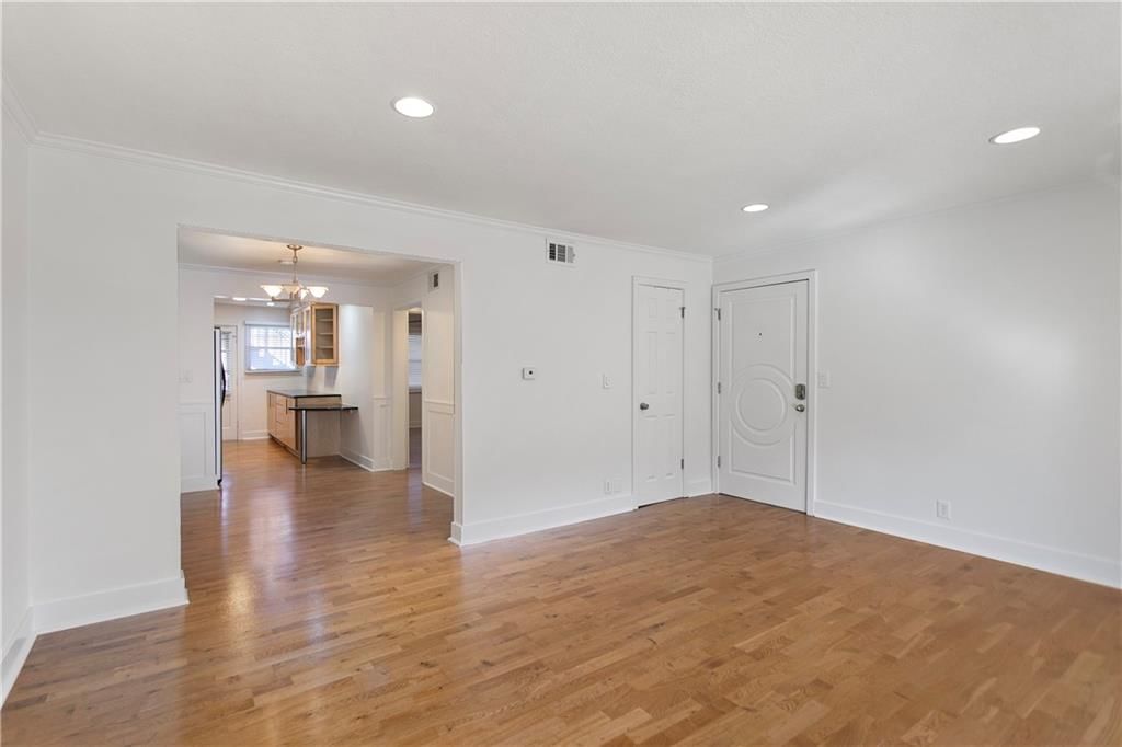 4614 HOLLY Street — photo 5