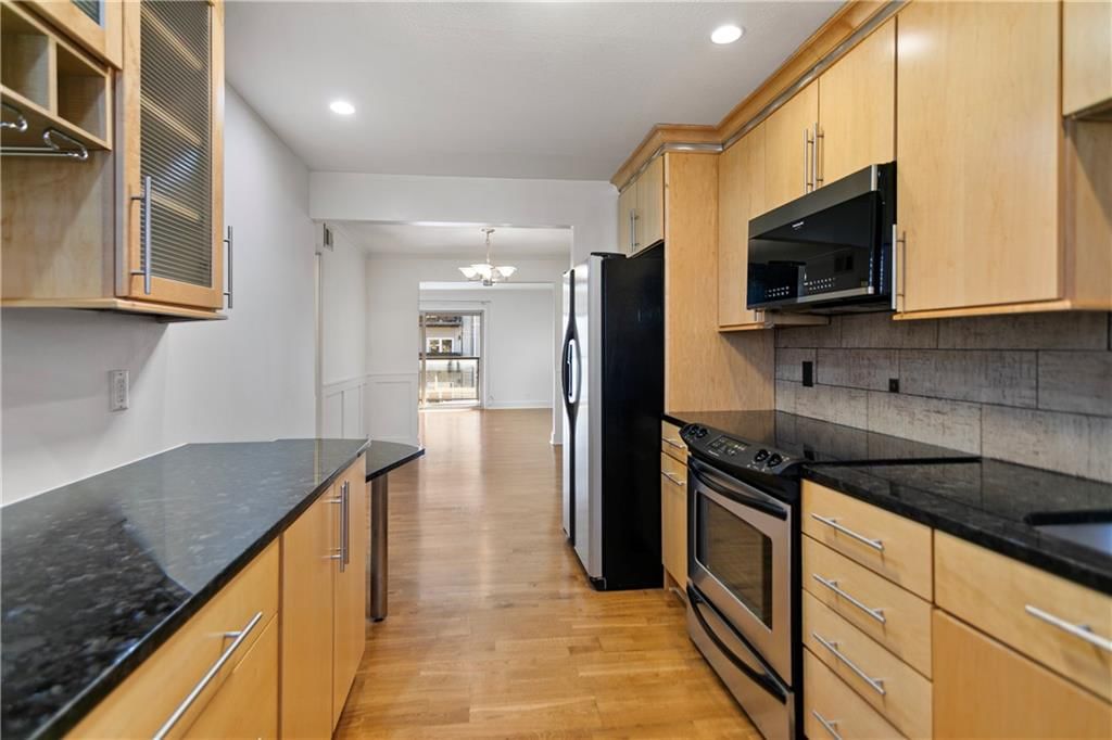 4614 HOLLY Street — photo 10