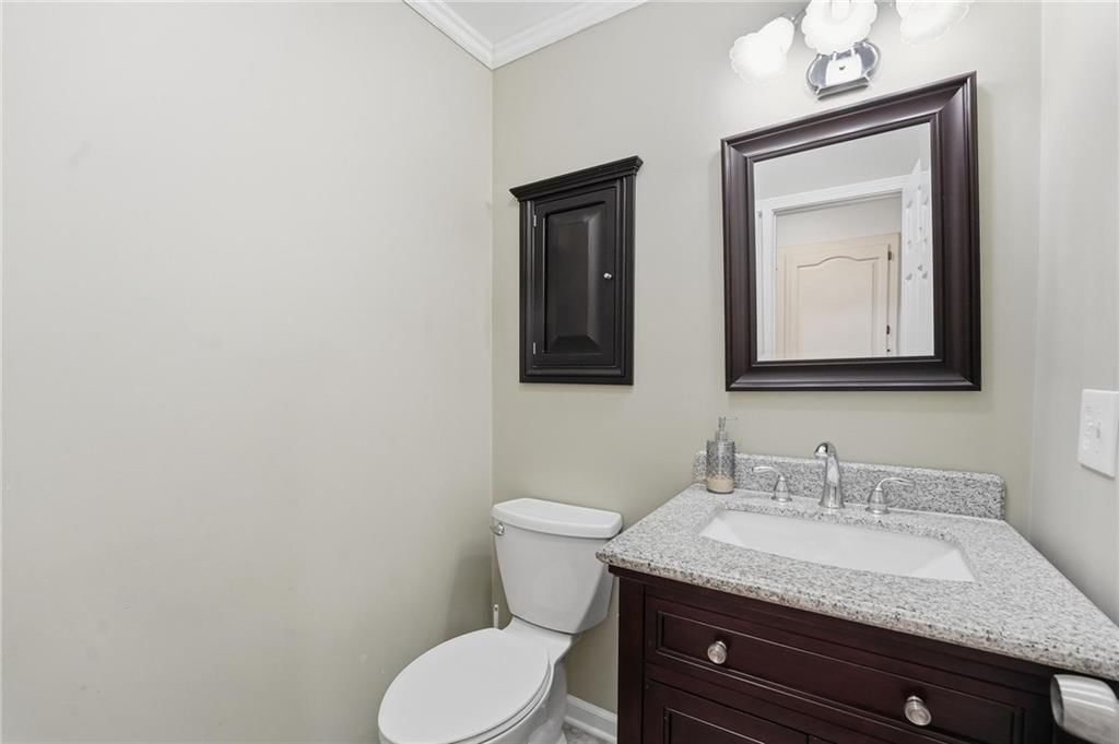 8417 W 113th Terrace — photo 27