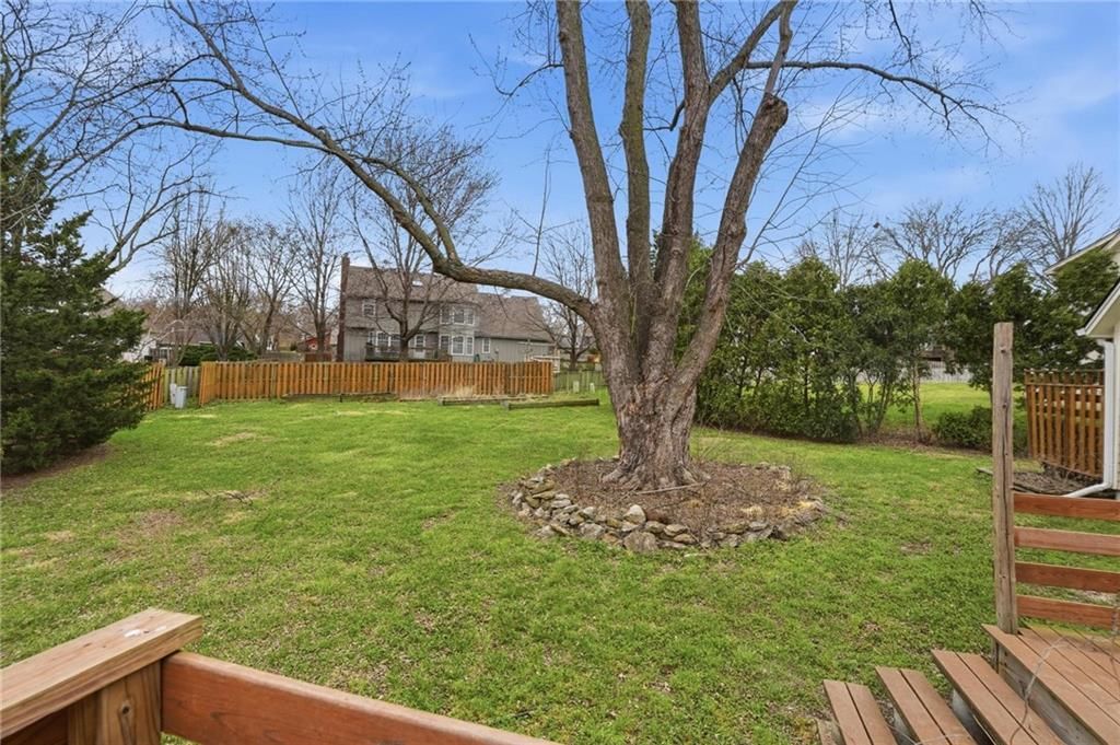 8417 W 113th Terrace — photo 69