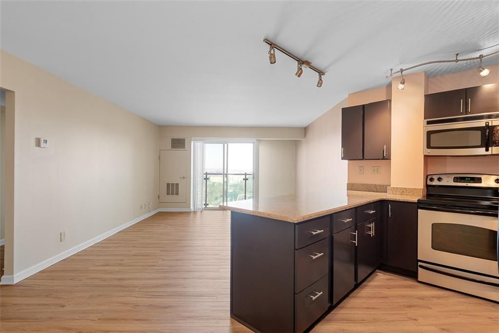 3838 Rainbow Boulevard, Kansas City, KS