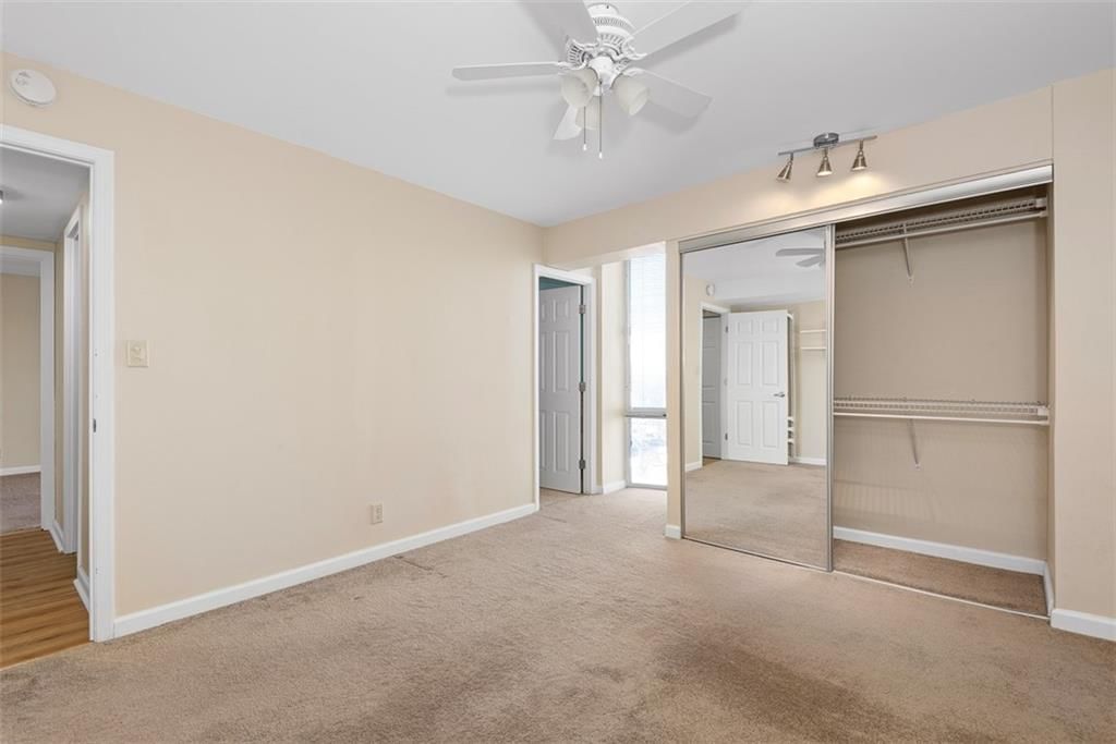 3838 Rainbow Boulevard — photo 12