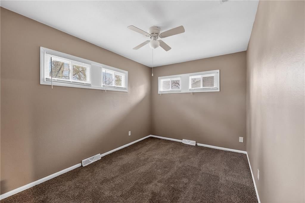 8615 E 114TH Street — photo 16