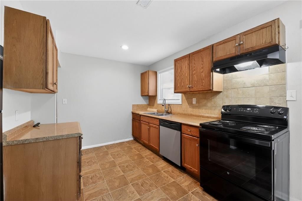 8615 E 114TH Street — photo 18