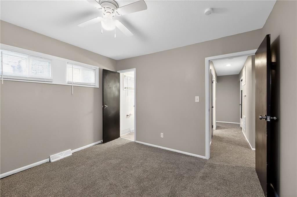 8615 E 114TH Street — photo 23