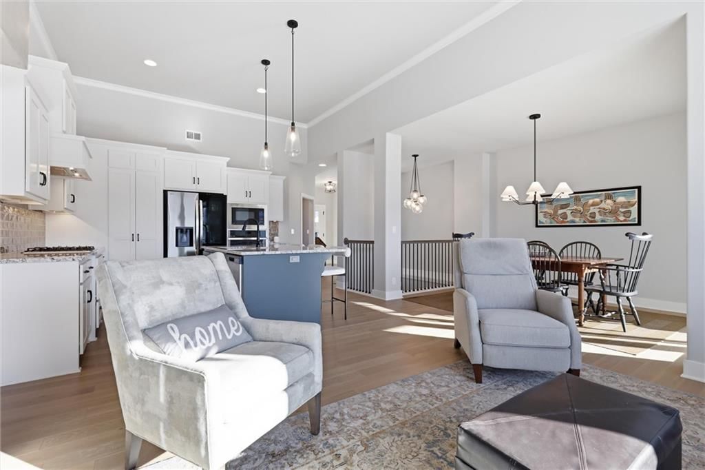 15449 W 173rd Street — photo 8