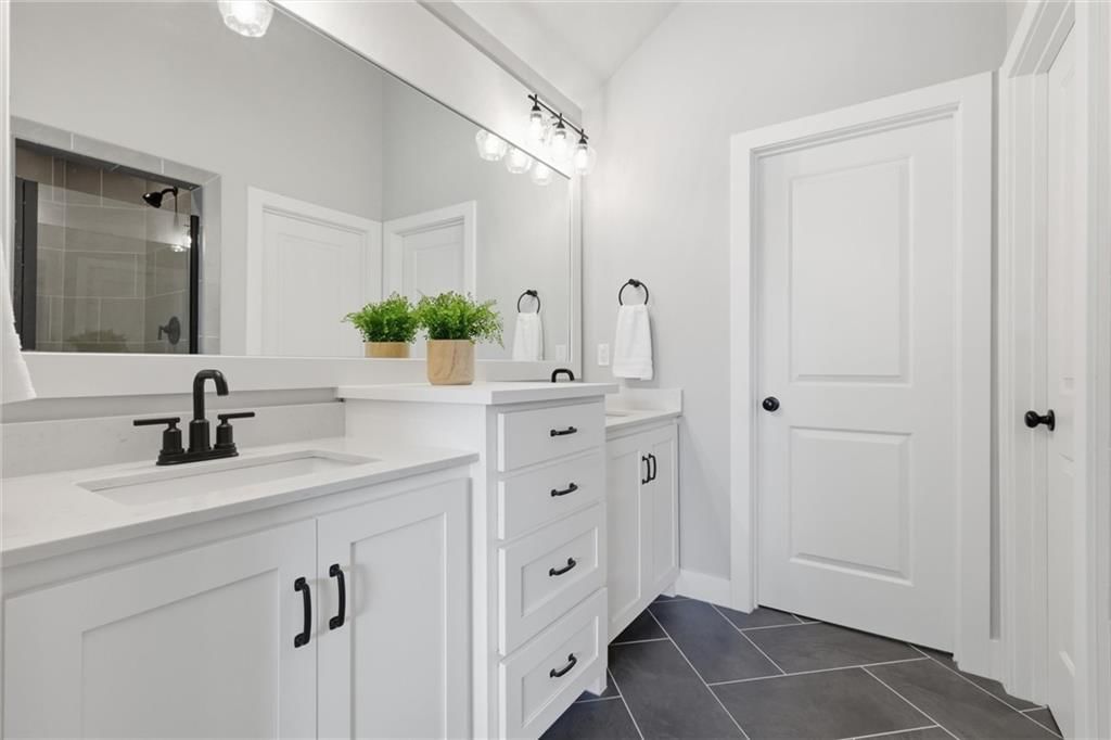 15449 W 173rd Street — photo 19