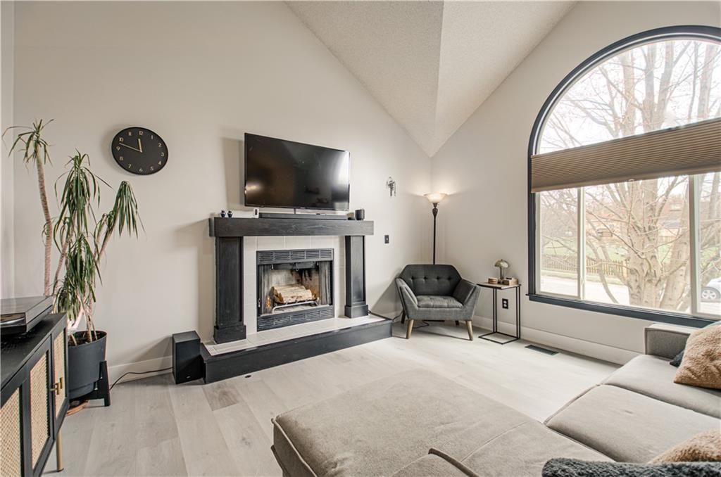 7132 N HIckory Street — photo 11