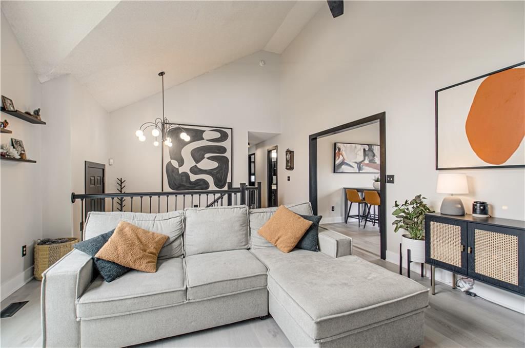 7132 N HIckory Street — photo 12
