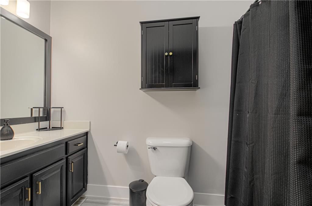 7132 N HIckory Street — photo 18