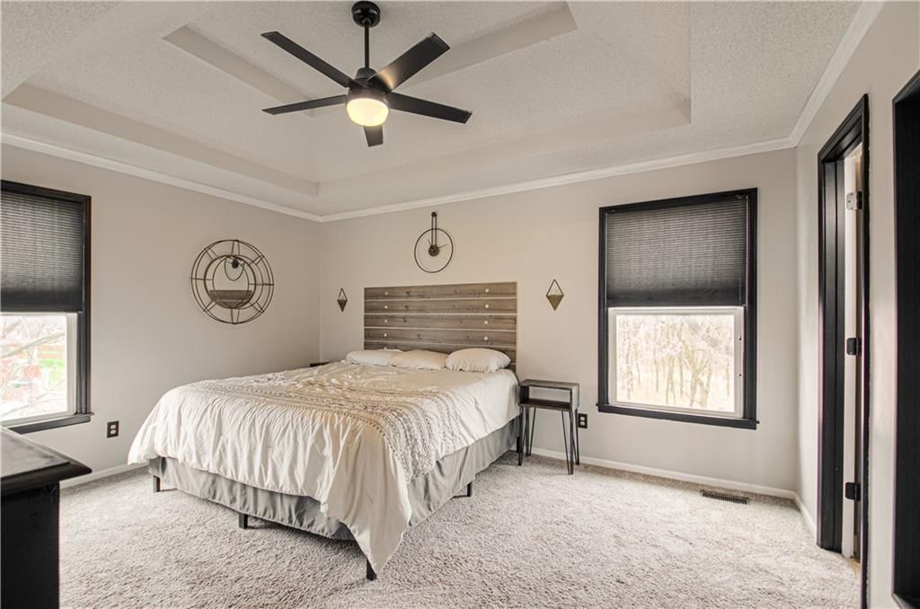7132 N HIckory Street — photo 20