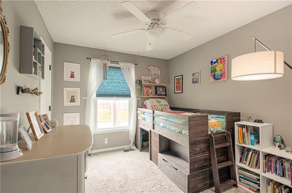 7132 N HIckory Street — photo 27
