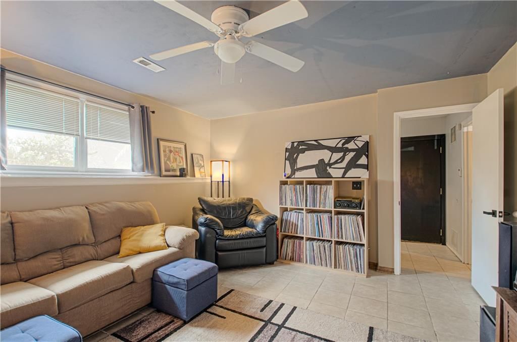 7132 N HIckory Street — photo 30