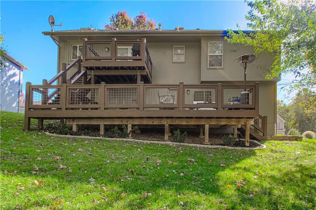 7132 N HIckory Street — photo 43