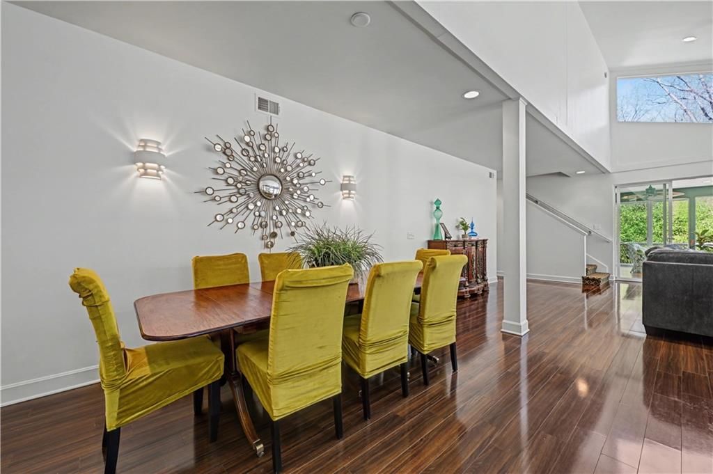 52 G Street — photo 13