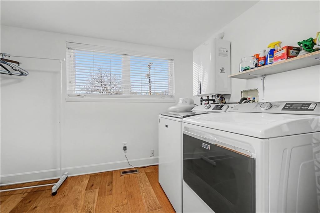 52 G Street — photo 24