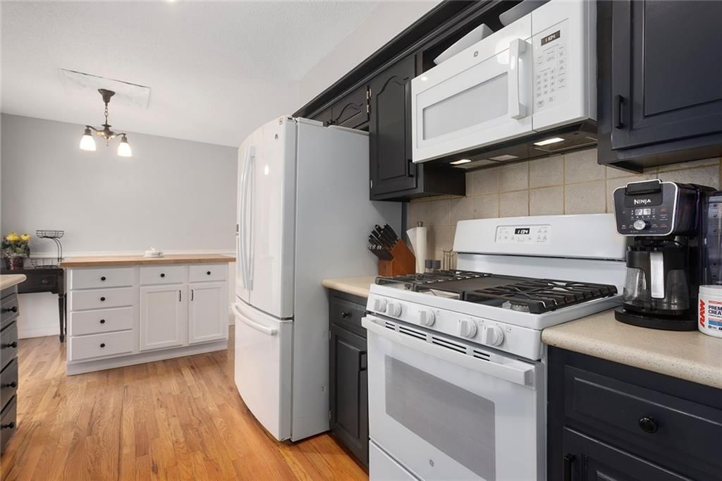717 NE Mulberry Street — photo 7