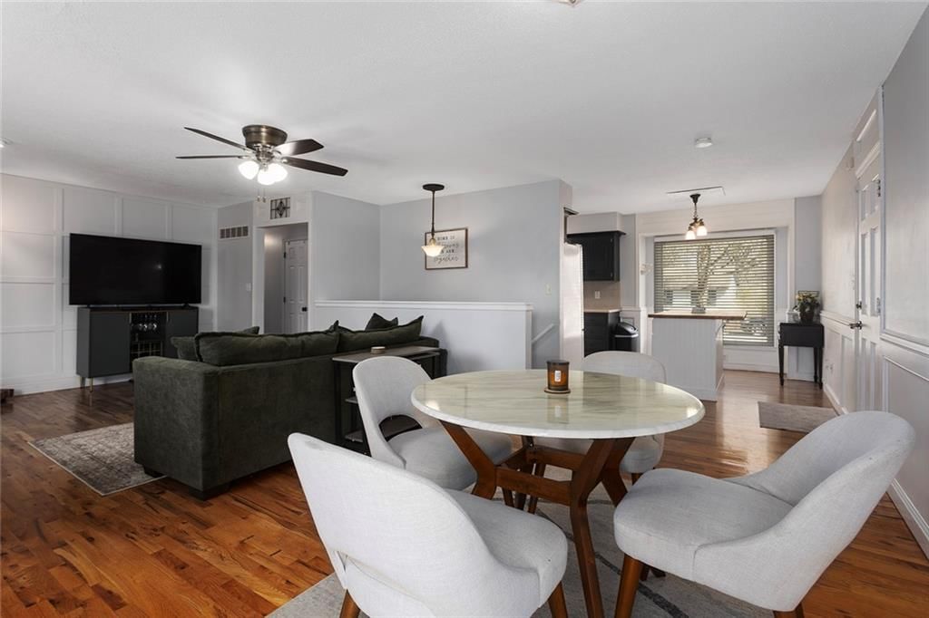 717 NE Mulberry Street — photo 12