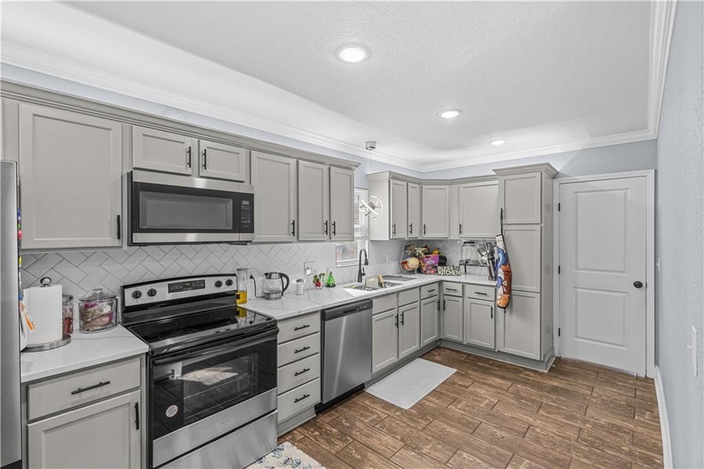 6004 Park Avenue — photo 12