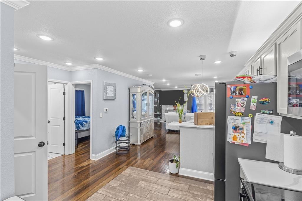 6004 Park Avenue — photo 13