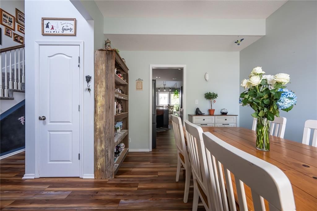 606 Briar Lane — photo 13