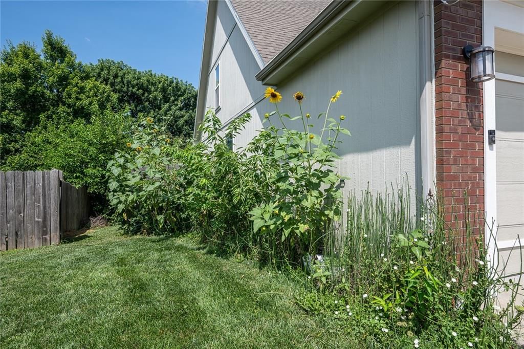 606 Briar Lane — photo 76