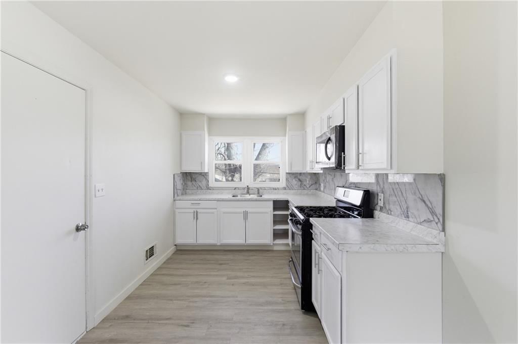 10109 White Avenue — photo 9