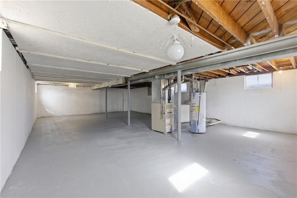 10109 White Avenue — photo 20