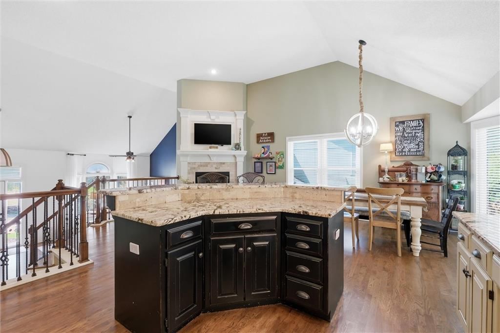 23508 W 46th Street — photo 14