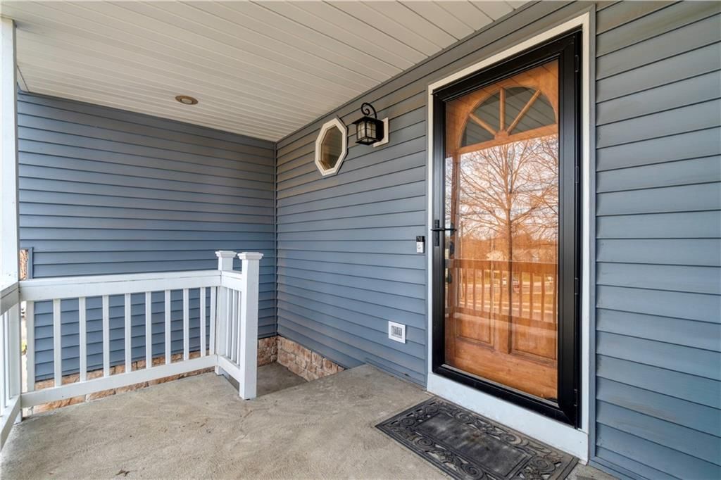 1104 NE Country Lane — photo 4