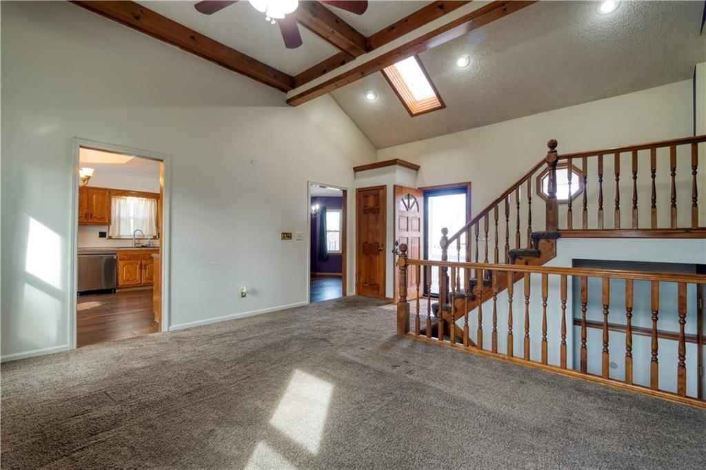 1104 NE Country Lane — photo 6