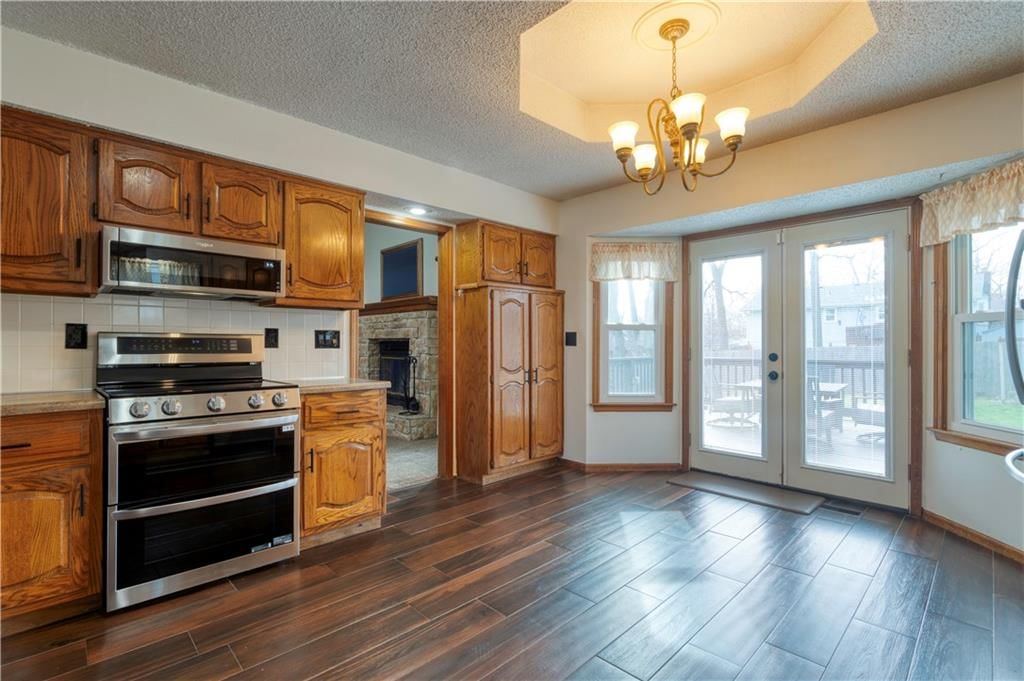 1104 NE Country Lane — photo 9