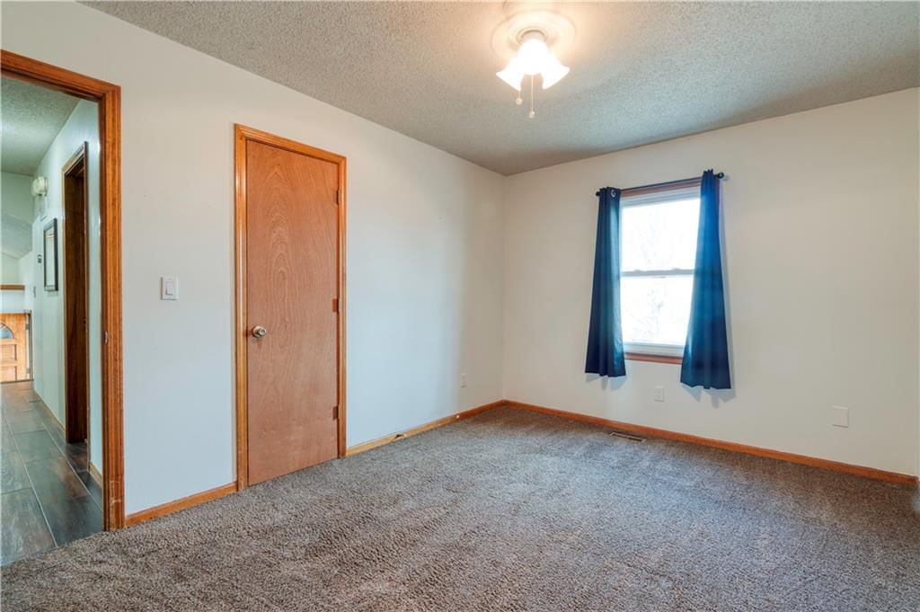 1104 NE Country Lane — photo 16