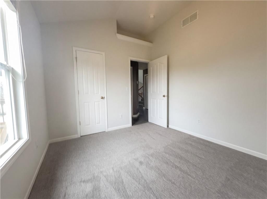 16072 W 156th Terrace — photo 4