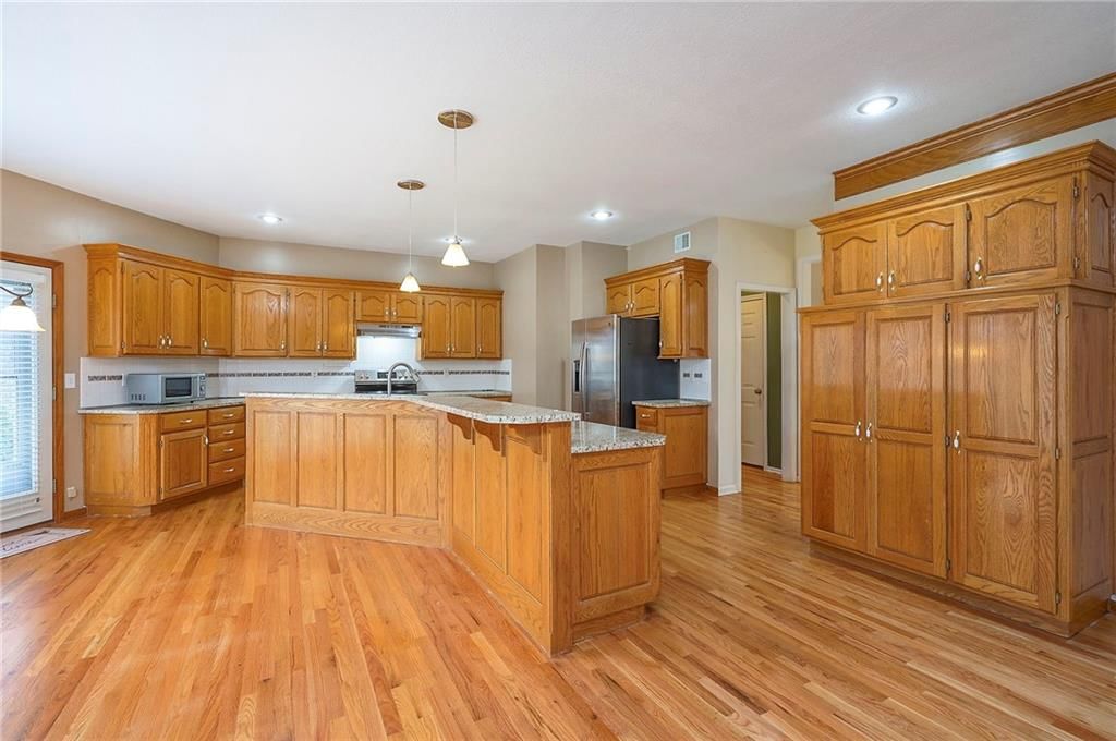 5314 Brockway Street — photo 17