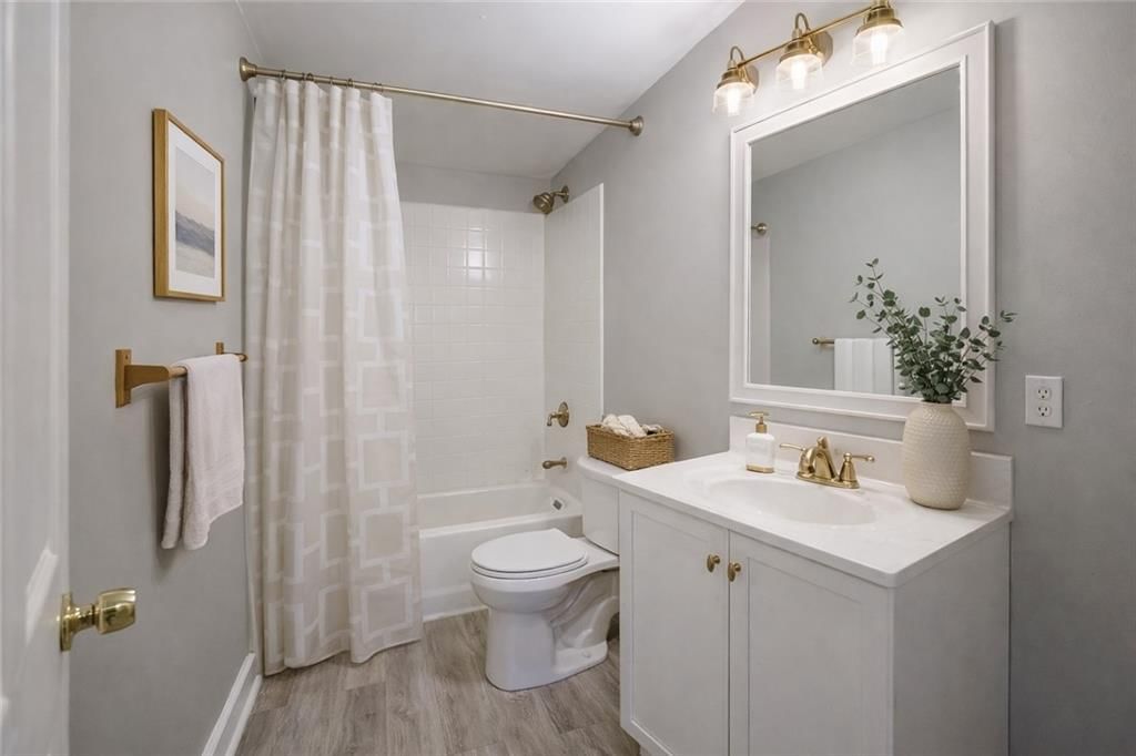 5314 Brockway Street — photo 40