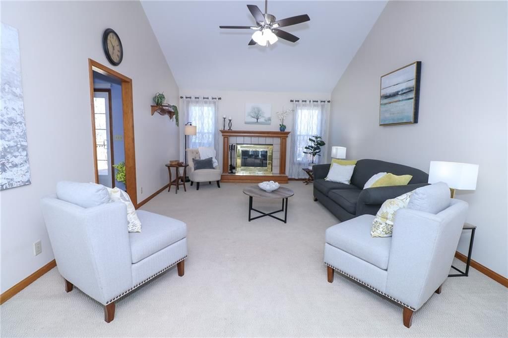 12391 S Parker Terrace — photo 3