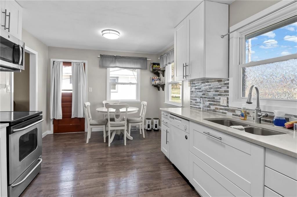 540 S 72nd Street — photo 4