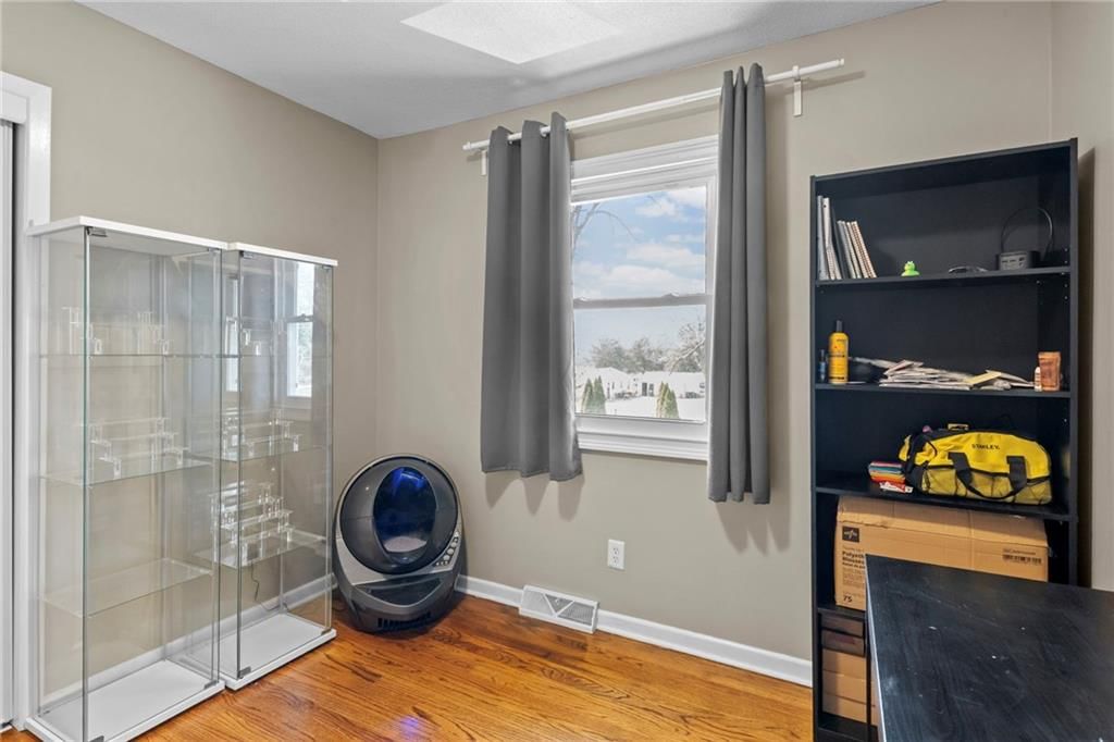 540 S 72nd Street — photo 14