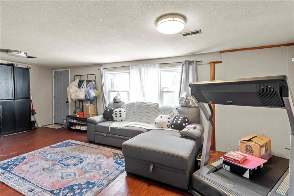 540 S 72nd Street — photo 18